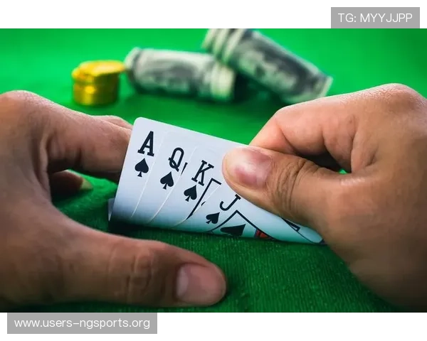 三公的玩法与规则详细介绍让你在游戏中轻松应对各种局势与策略变化 三公的玩法与规则详细介绍让你在游戏中轻松应对各种局势与策略变化